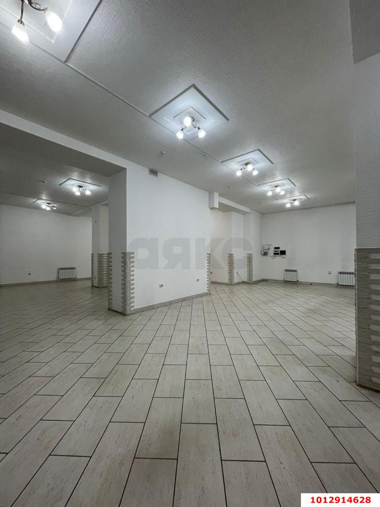 Фото №7: Коммерция 197 м² - Армавир, мкр. Родина, ул. Советской Армии, 36