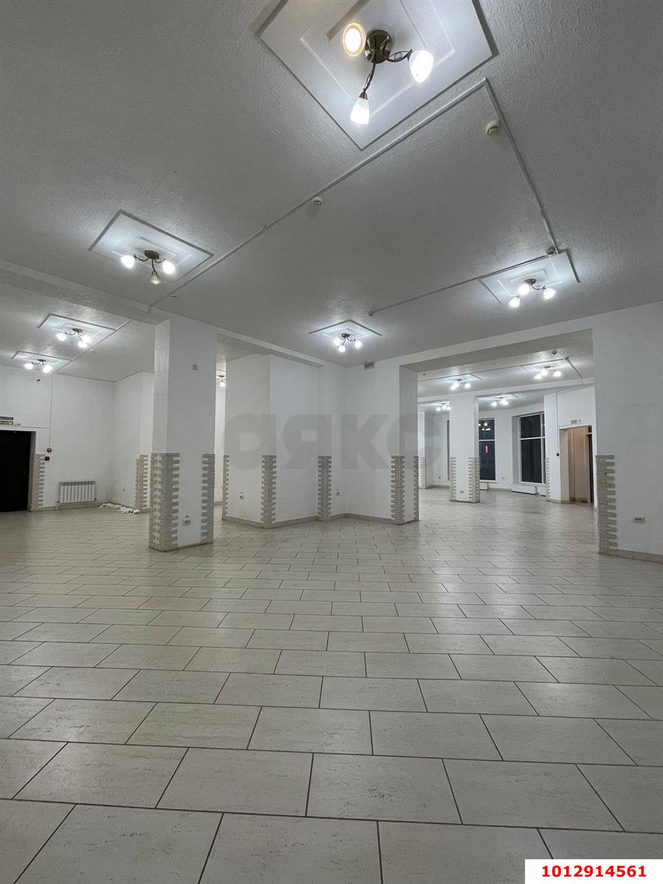 Фото №3: Коммерция 197 м² - Армавир, мкр. Родина, ул. Советской Армии, 33