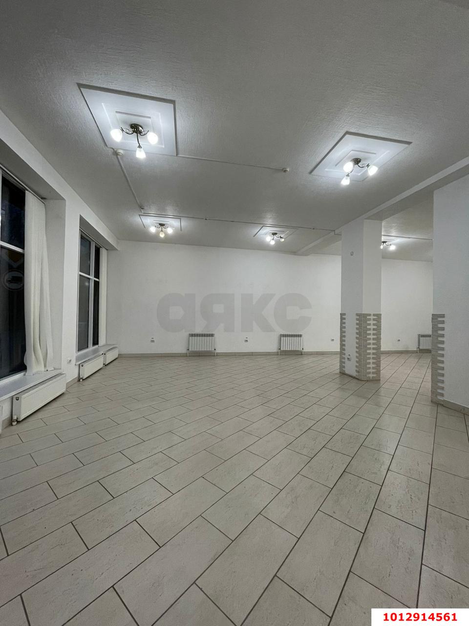 Фото №7: Коммерция 197 м² - Армавир, мкр. Родина, ул. Советской Армии, 33