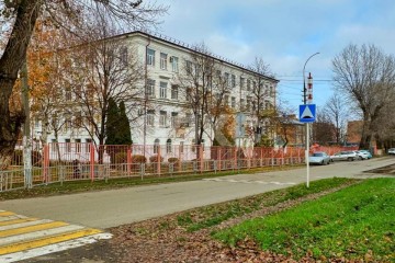 Фото №2: 2-комнатная квартира 82 м² - Армавир, мкр. Линии, ул. 11-я Линия, 1/5