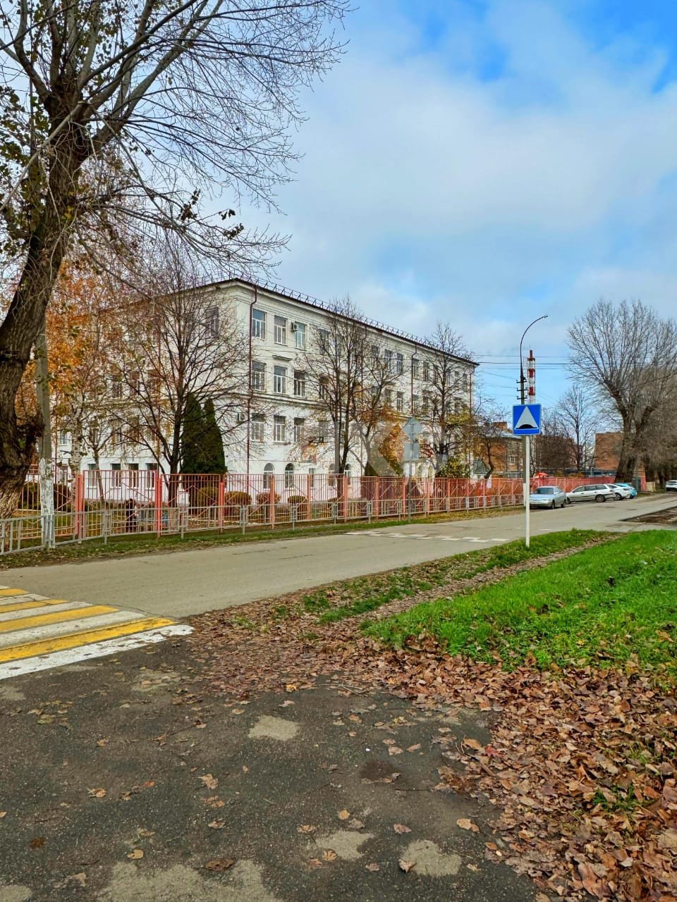 Фото №2: 2-комнатная квартира 82 м² - Армавир, мкр. Линии, ул. 11-я Линия, 1/5