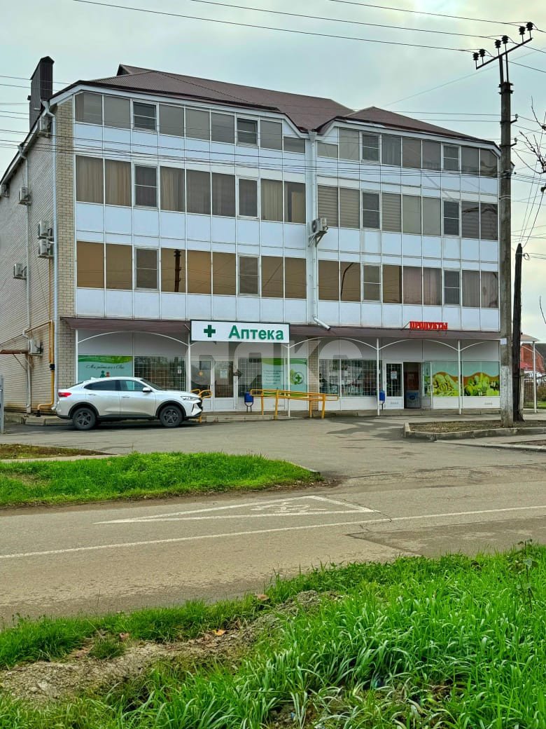 Фото №3: 2-комнатная квартира 82 м² - Армавир, мкр. Линии, ул. 11-я Линия, 1/5