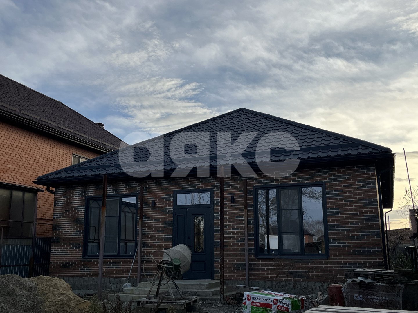 Фото №2: Дом 150 м² + 5.5 сот. - Армавир, ул. Татьяны Соломахи