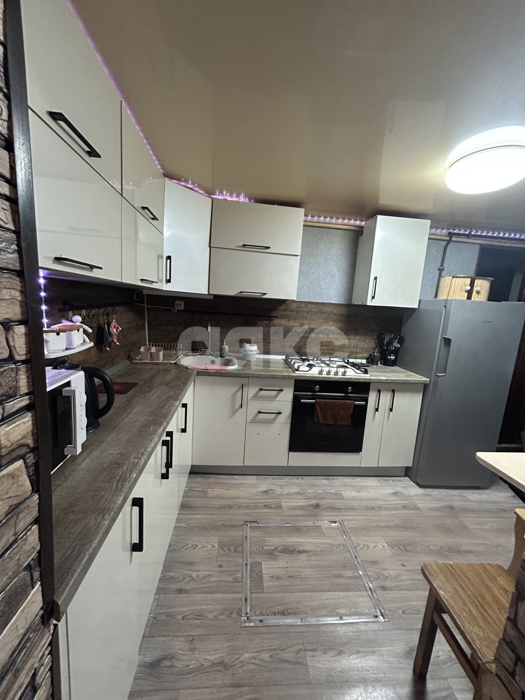 Фото №2: 2-комнатная квартира 50 м² - Армавир, ул. Линейная, 6