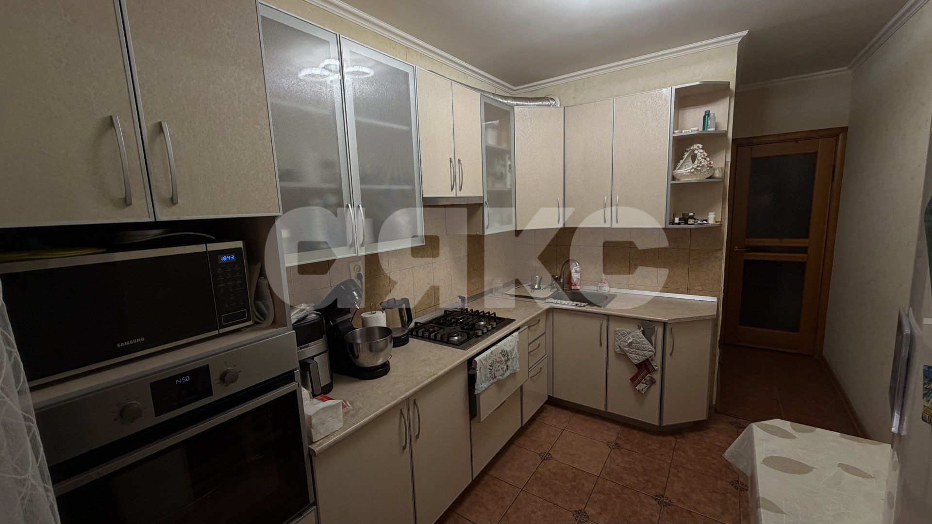 Фото №4: 5+-комнатная квартира 92 м² - Центральной усадьбы совхоза Юбилейный, мкр. СНТ Юбилейное, 246