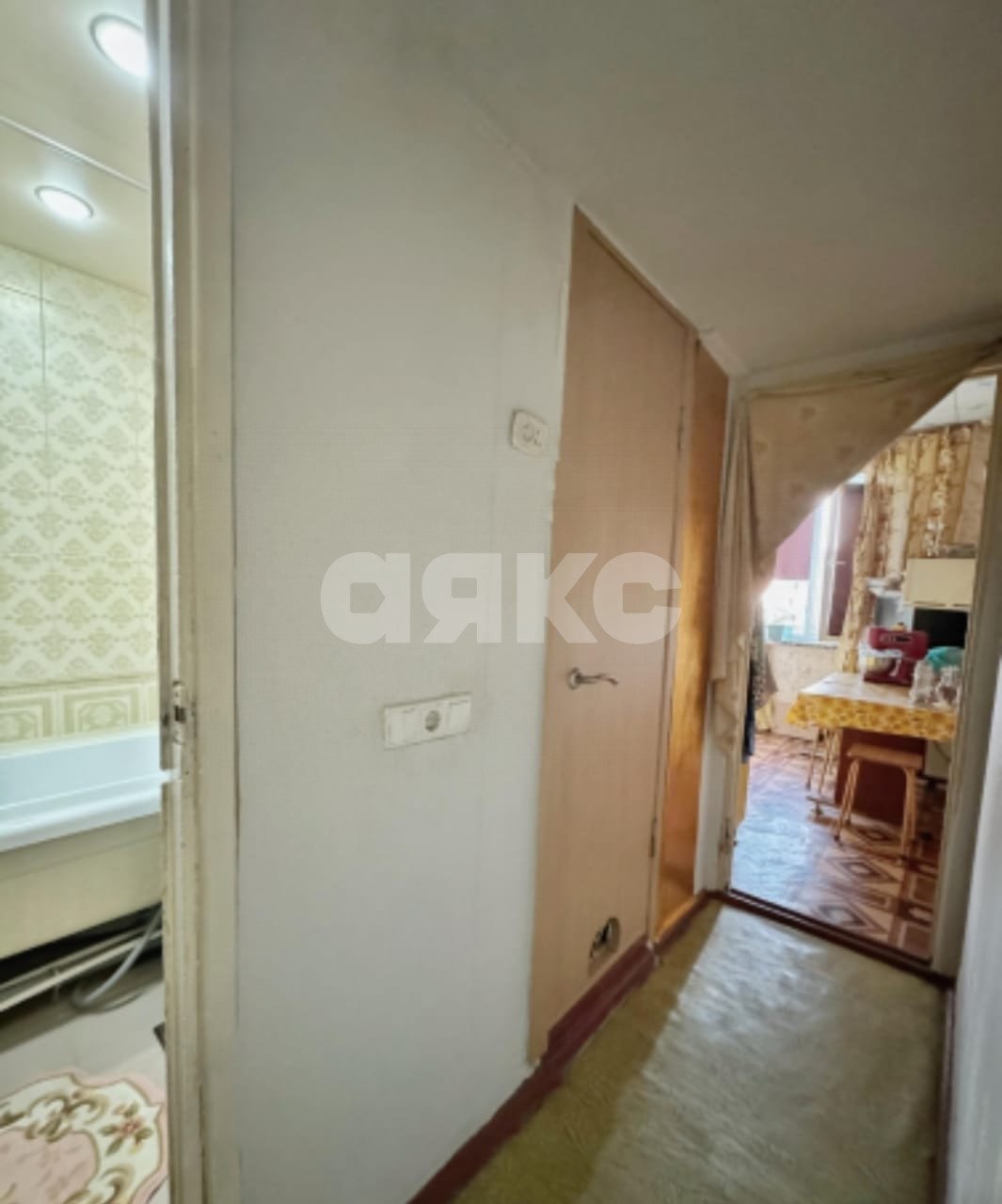 Фото №7: 2-комнатная квартира 52 м² - Армавир, мкр. Оптика, ул. Чичерина, 12