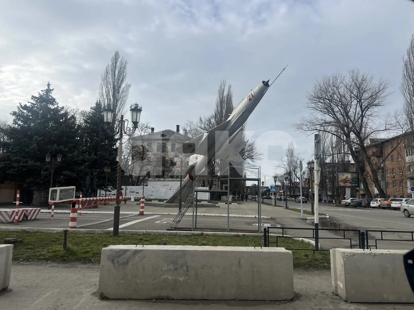 Фото №2: Гараж 22 м² - Армавир, ул. площадь Ленина