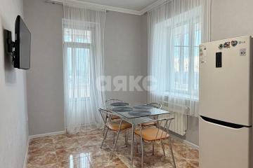 Фото №1: 3-комнатная квартира 104 м² - Армавир, ул. Ефремова, 107