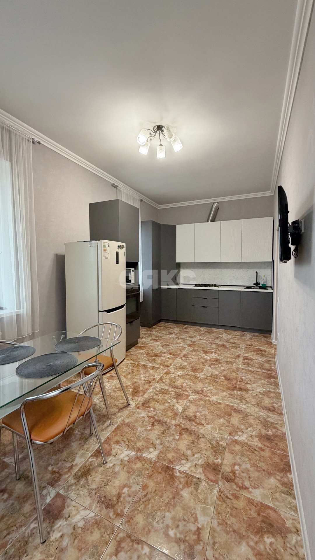 Фото №15: 3-комнатная квартира 104 м² - Армавир, ул. Ефремова, 107